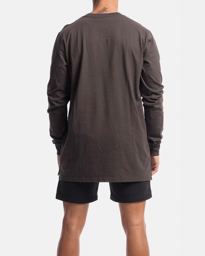 Vacant Long Sleeve Tee