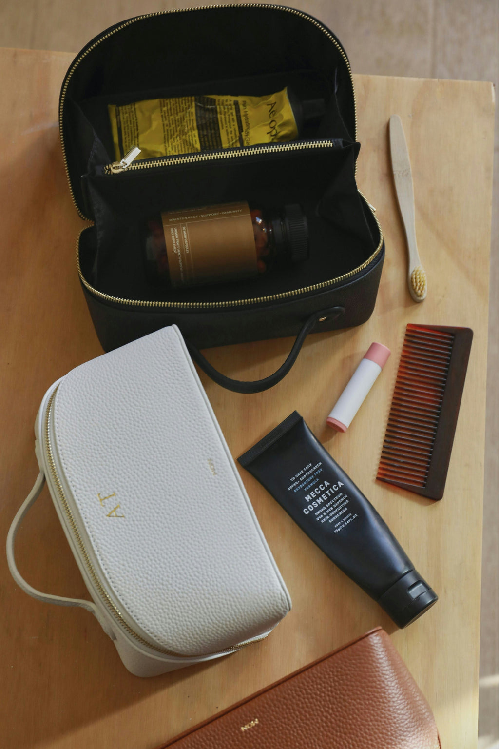 Leather Cosmetic Bag | Black Gold