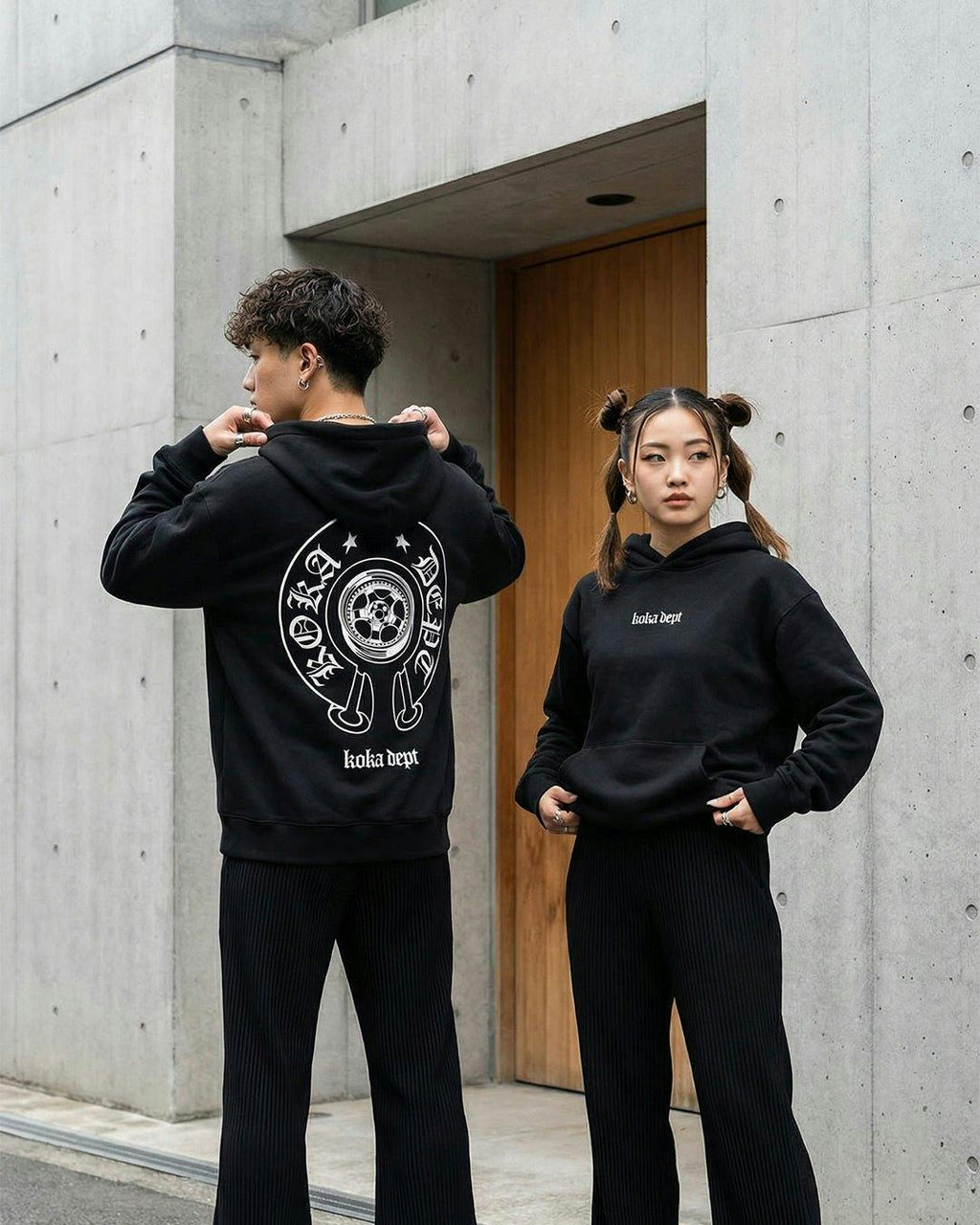 Chrome Wheel Hoodie //