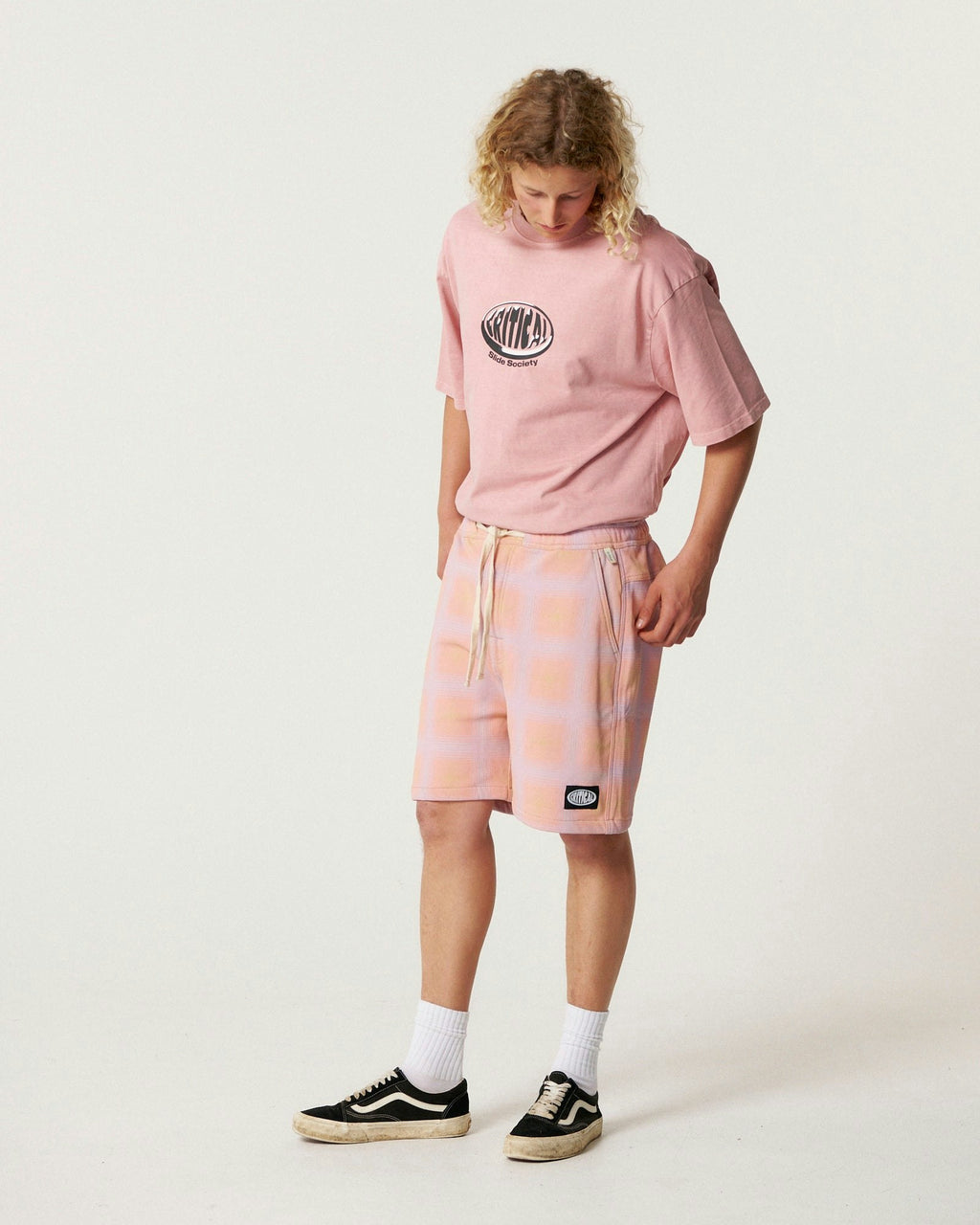 Madness Fleece Walkshort - Coral