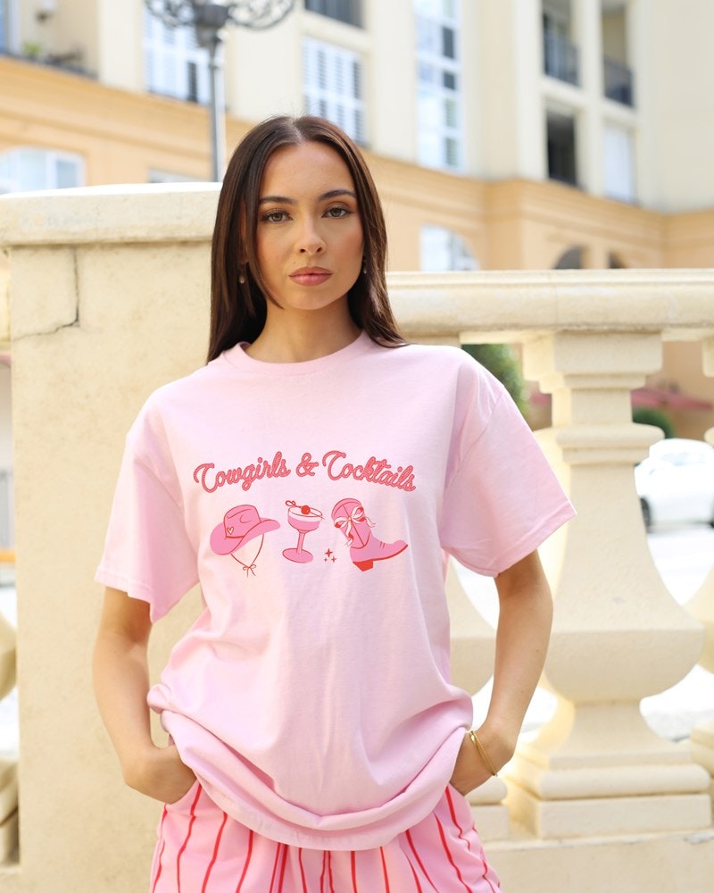 Cowgirls Tee
