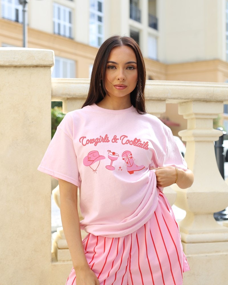 Cowgirls Tee