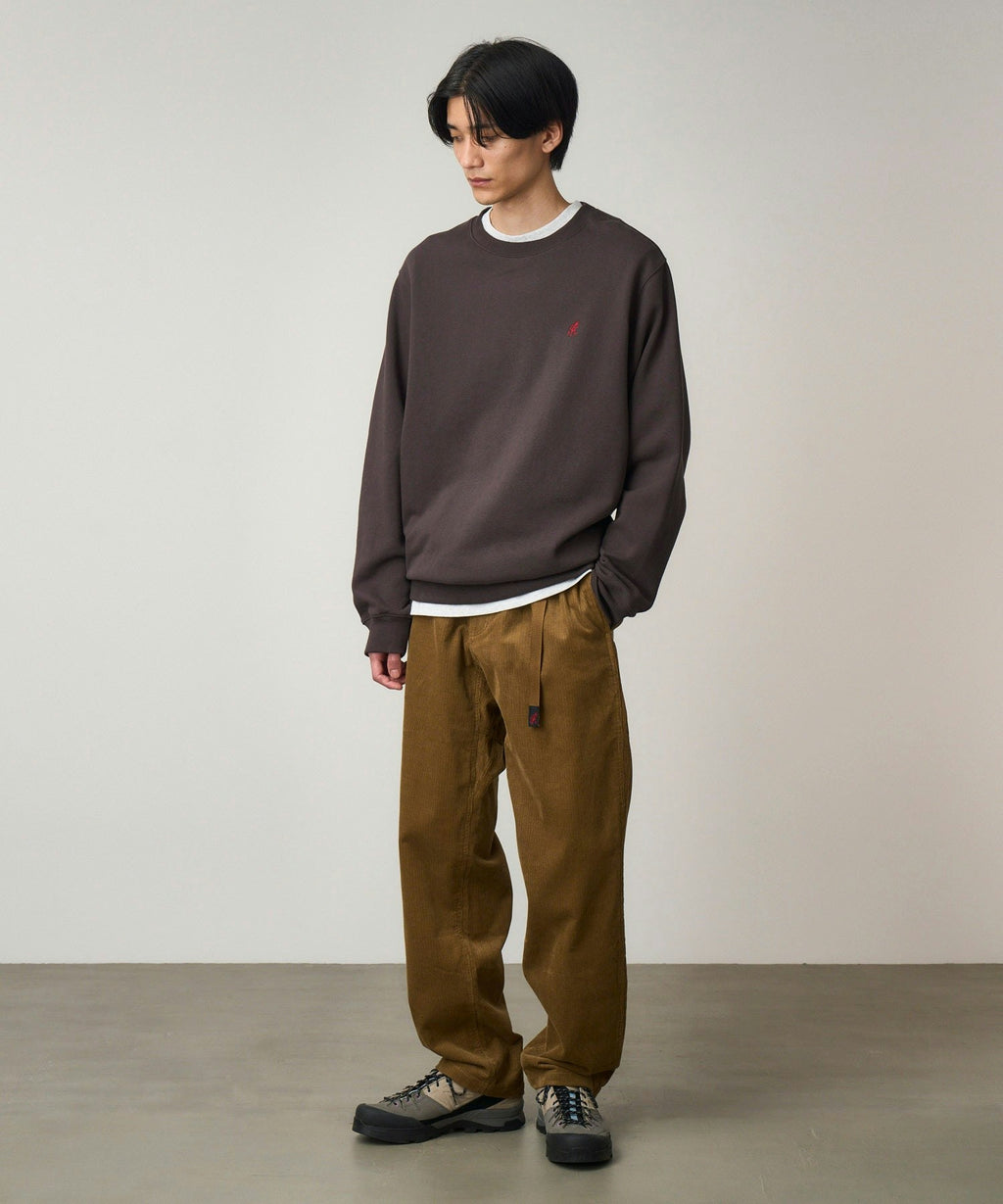 Gramicci One Point Crew Sweatshirt in Deep Brown