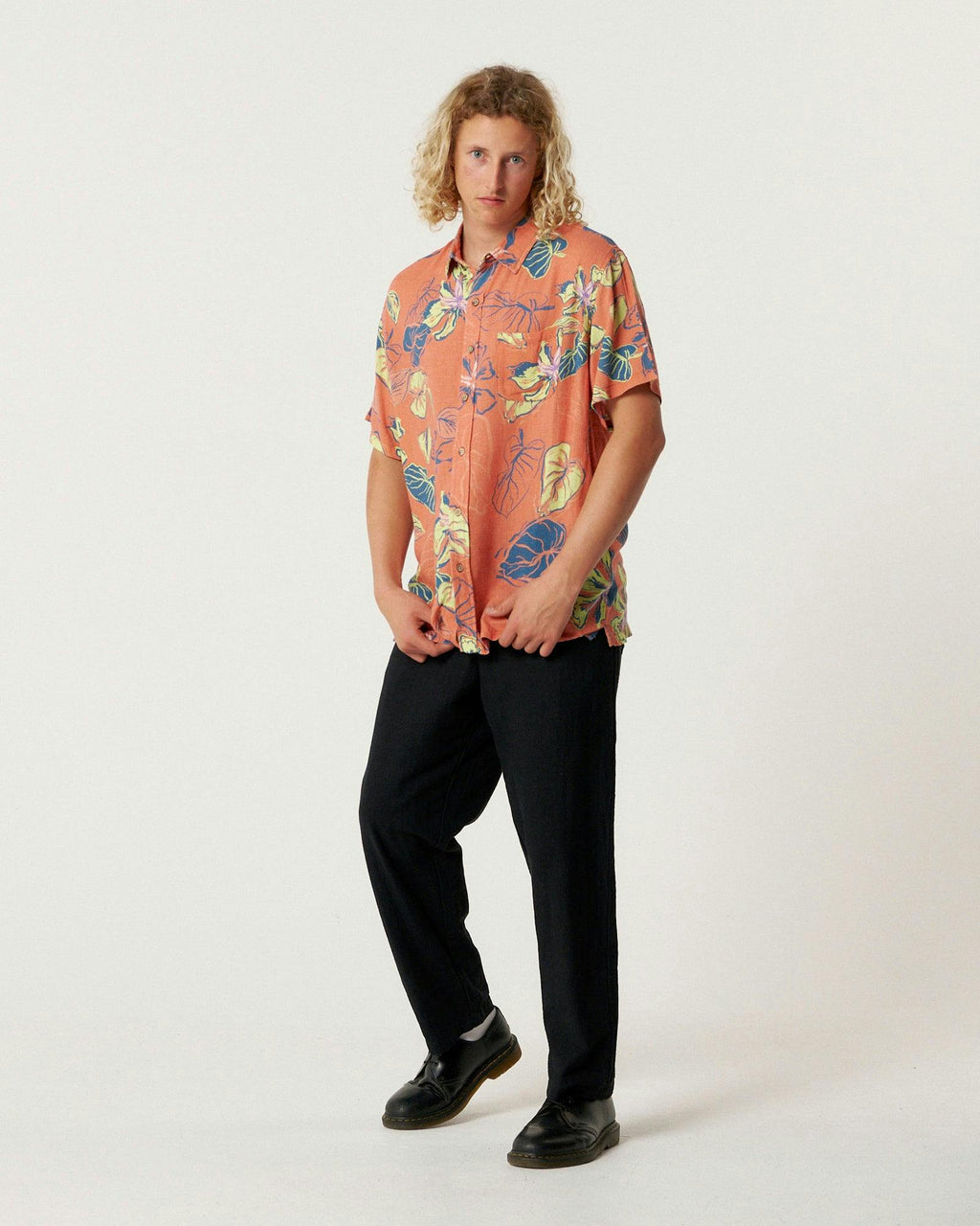 Frequency Shirt - Washed Red