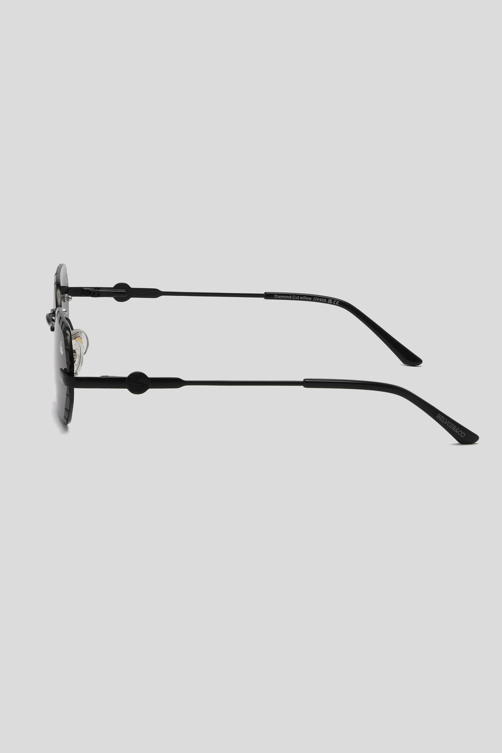 Diamond Cut Willow | Stealth