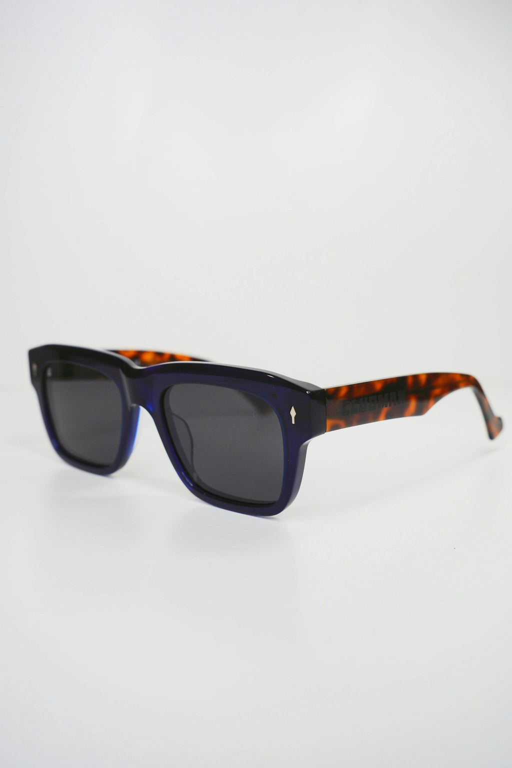 Clubman "Wave" Sunglasses