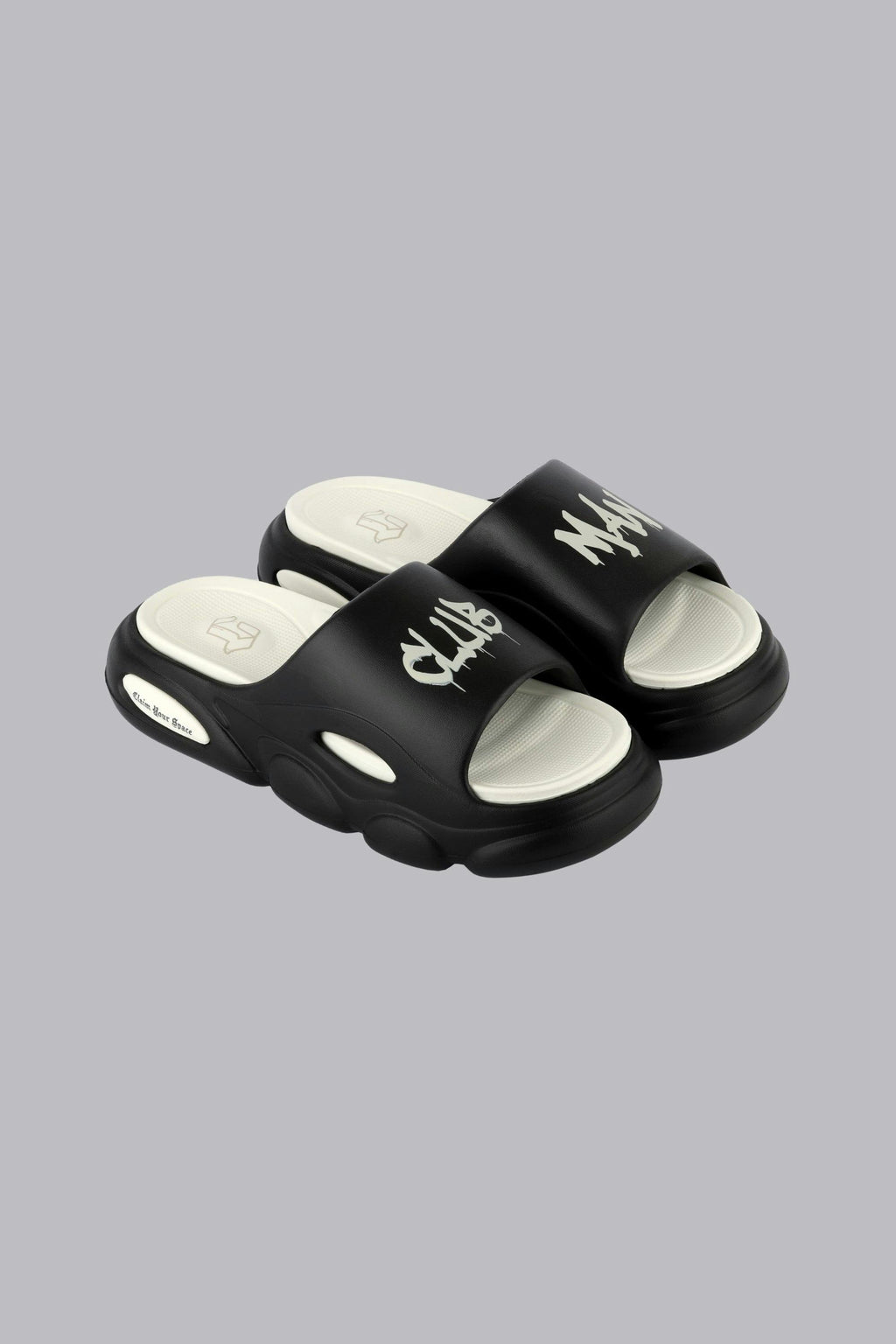 Clubman "Cloud Black" Slide