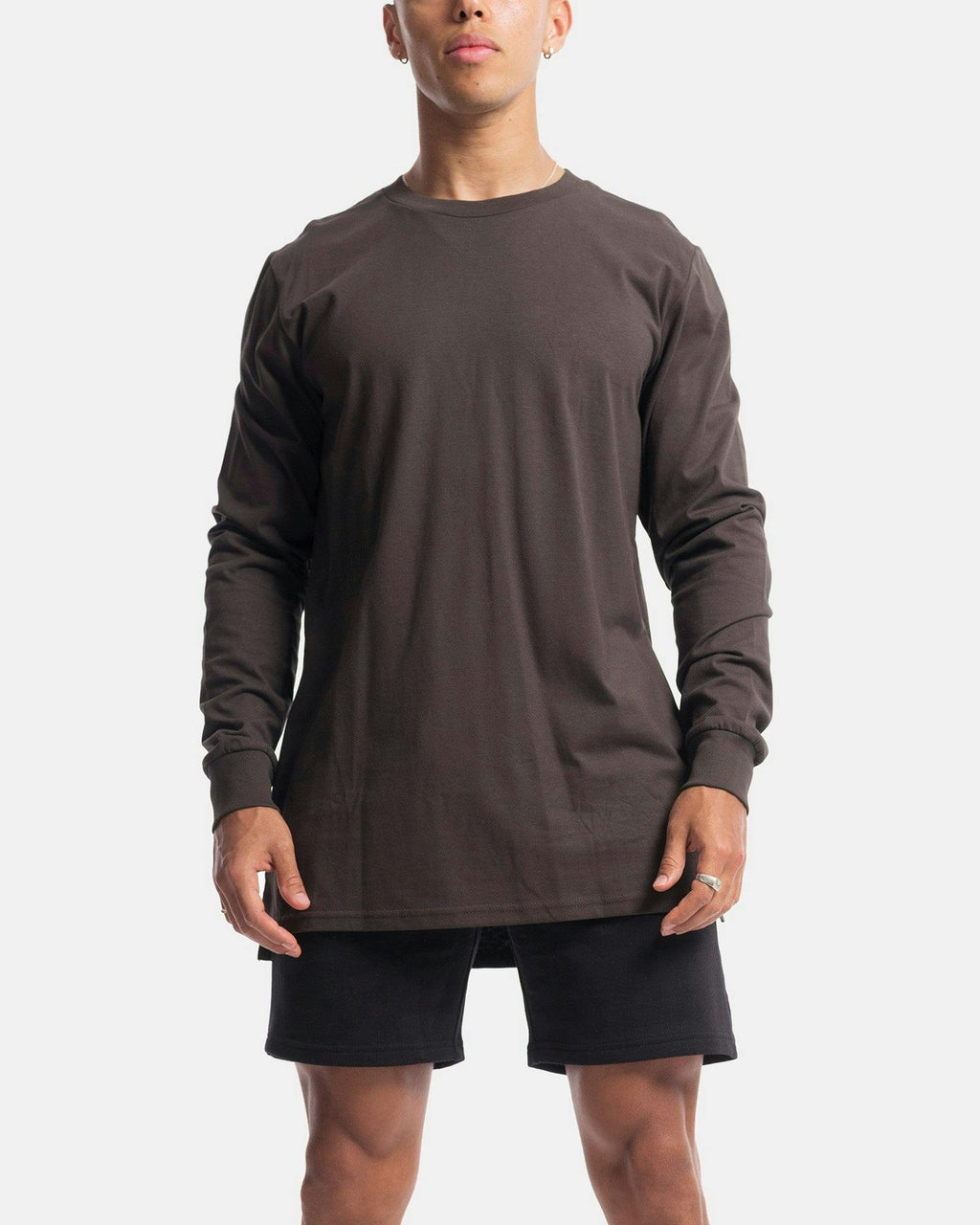 Vacant Long Sleeve Tee