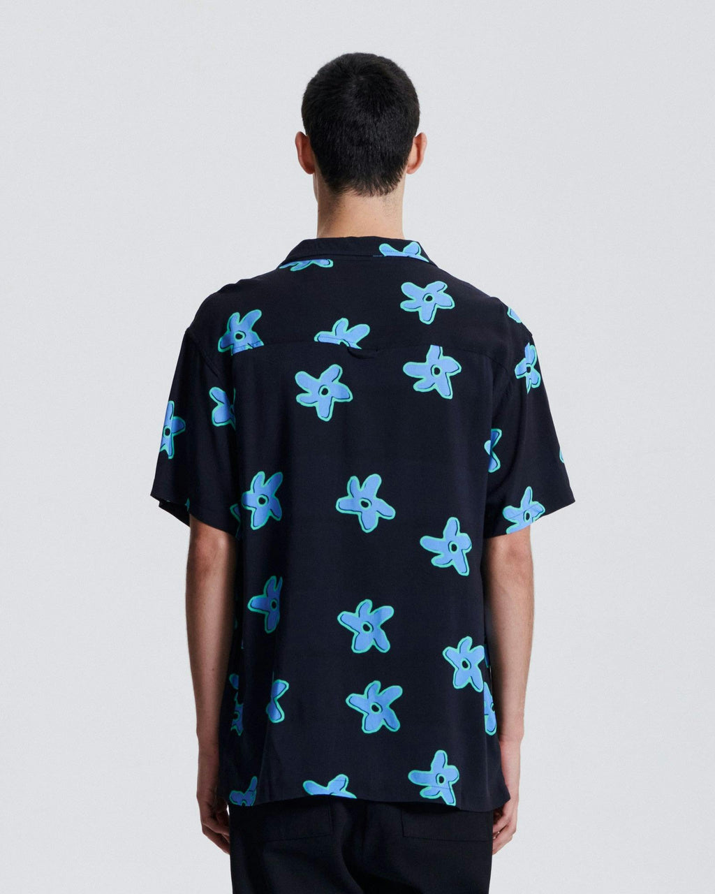 Seeker SS Resort Shirt - Black
