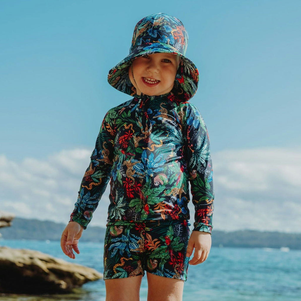 The Finn rashie - Amazon