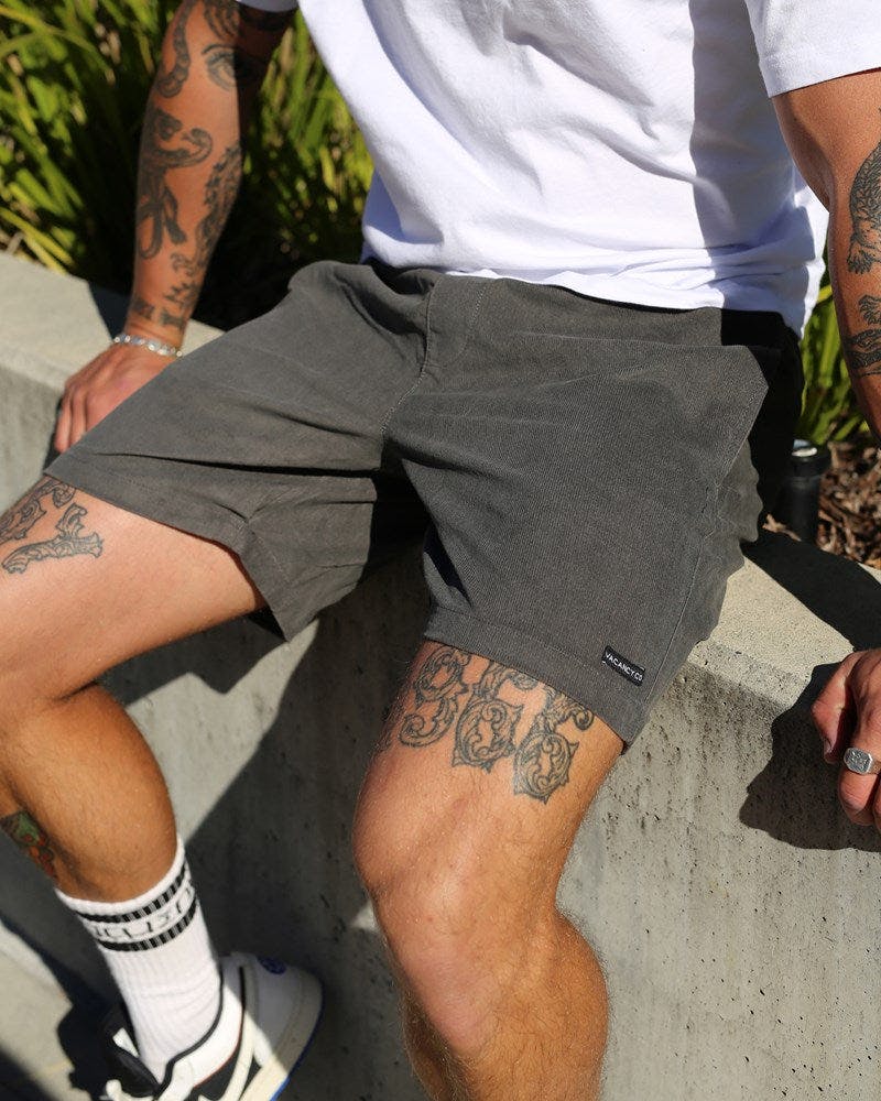 Vacant Cord Short
