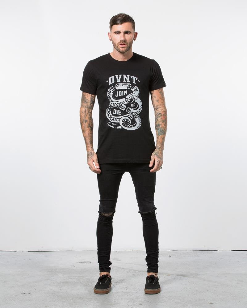 Join Or Die Tee