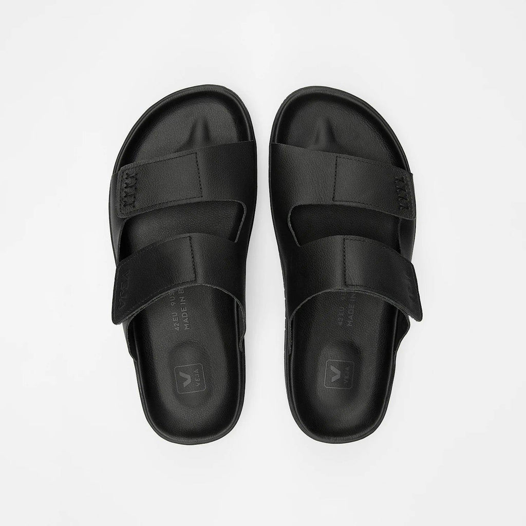 VEJA Etna Leather Sandal in Black