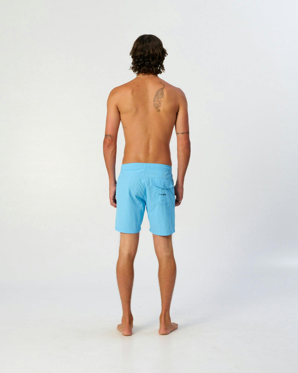 Nucleus 16" Trunk - Powder Blue