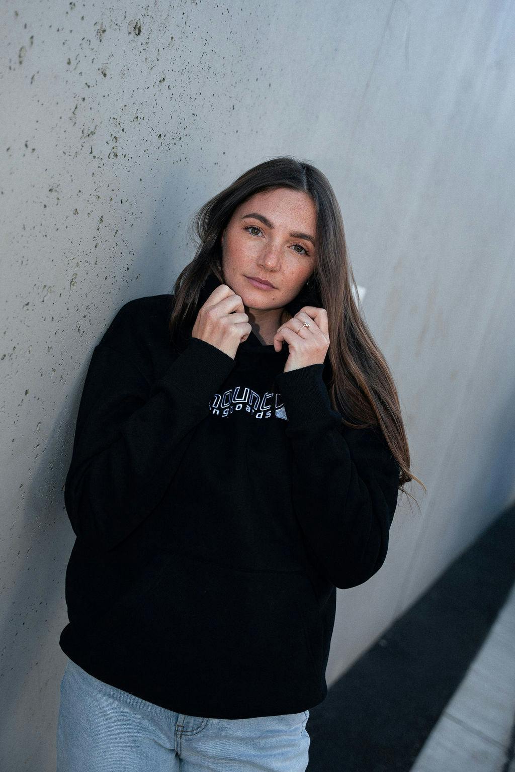 Y2K Mount Surf Hoodie - Black