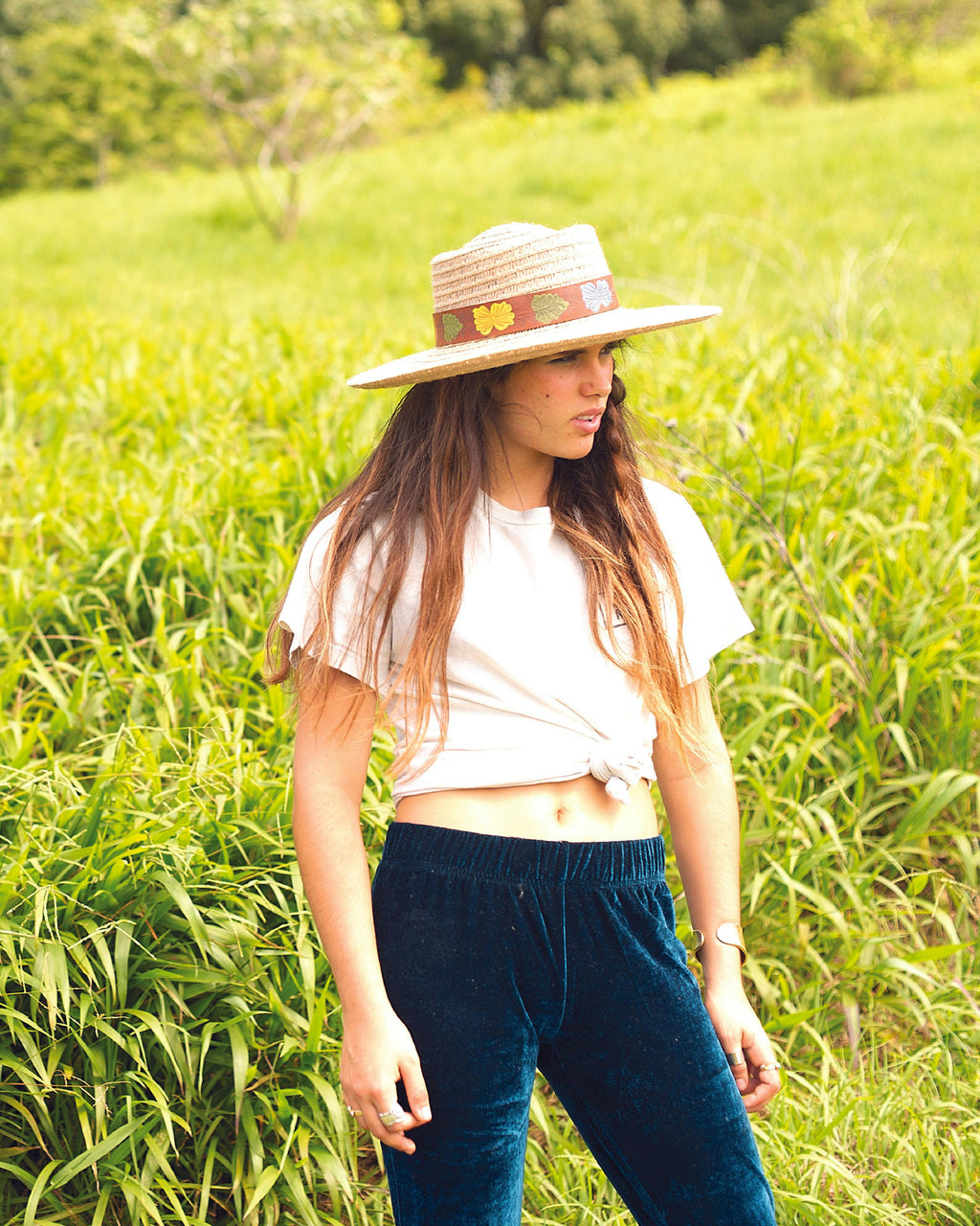 The Wanderer – Wide Brim Straw Hat with Painted Leather Band