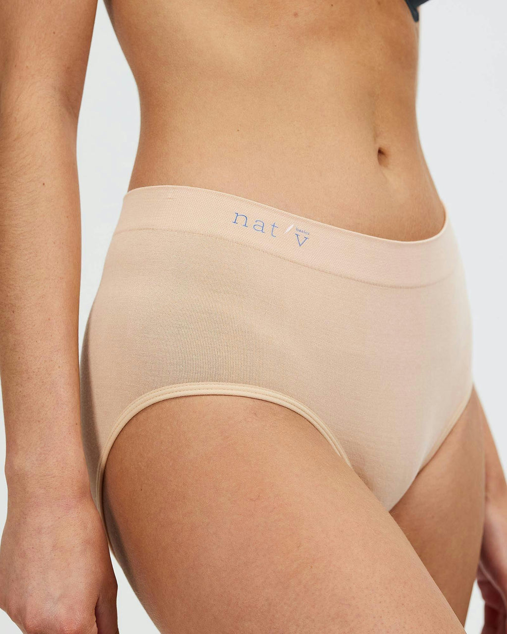 CLASSIC BRIEF - BONE