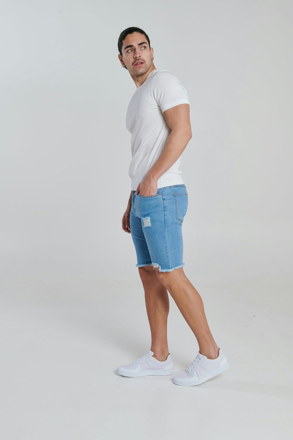 LUTON Short ( Distressed Hem )