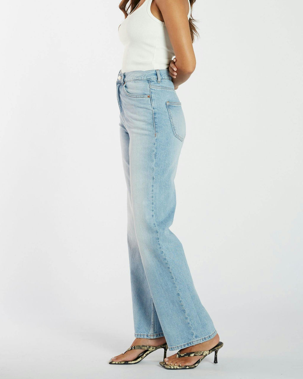 Echo High Straight Jeans - Bay Light Fade