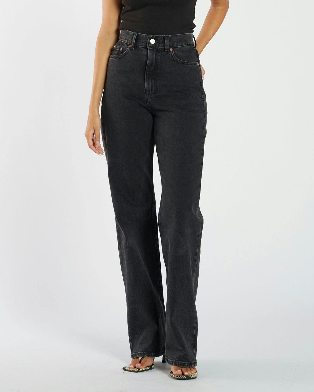 Echo High Straight Jeans - Tar Retro Black