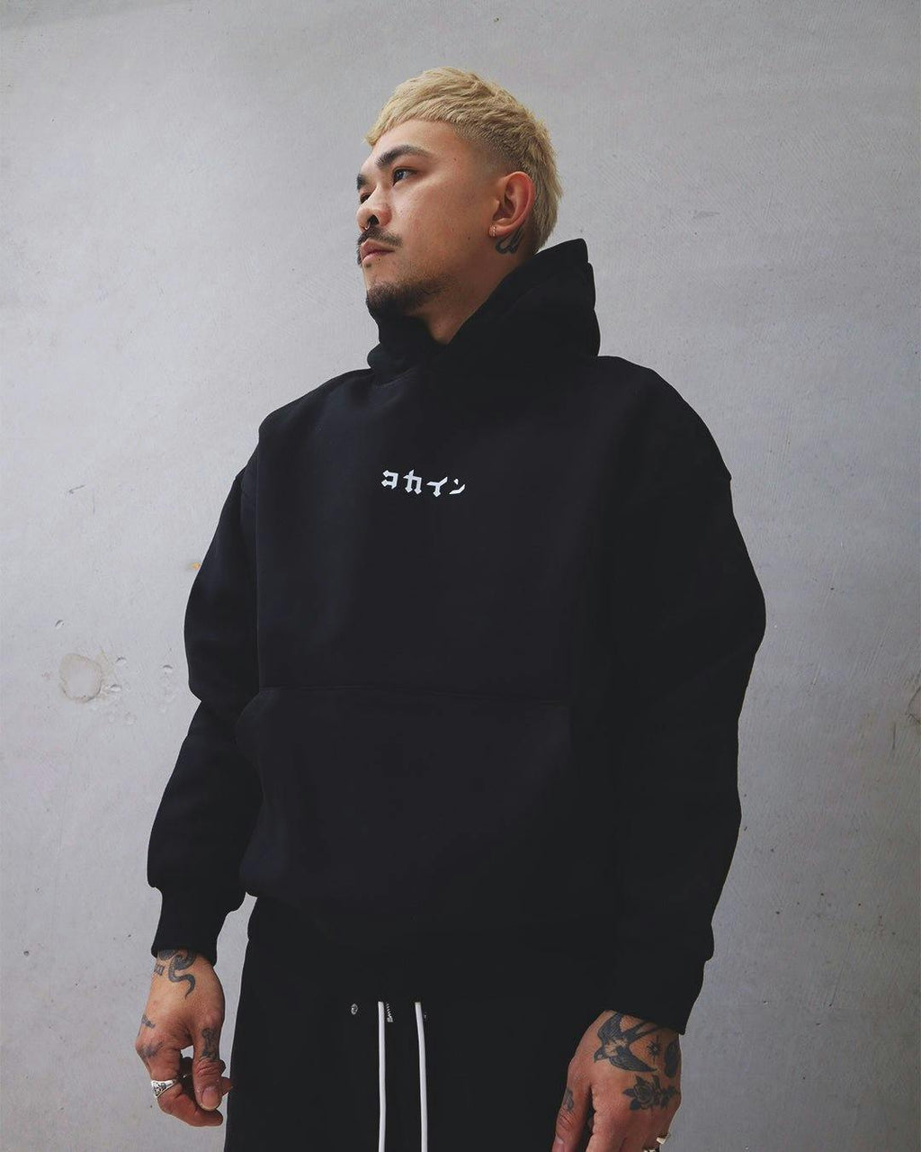 "Dreams Are Meant To Be Chased" Hoodie // BLACK