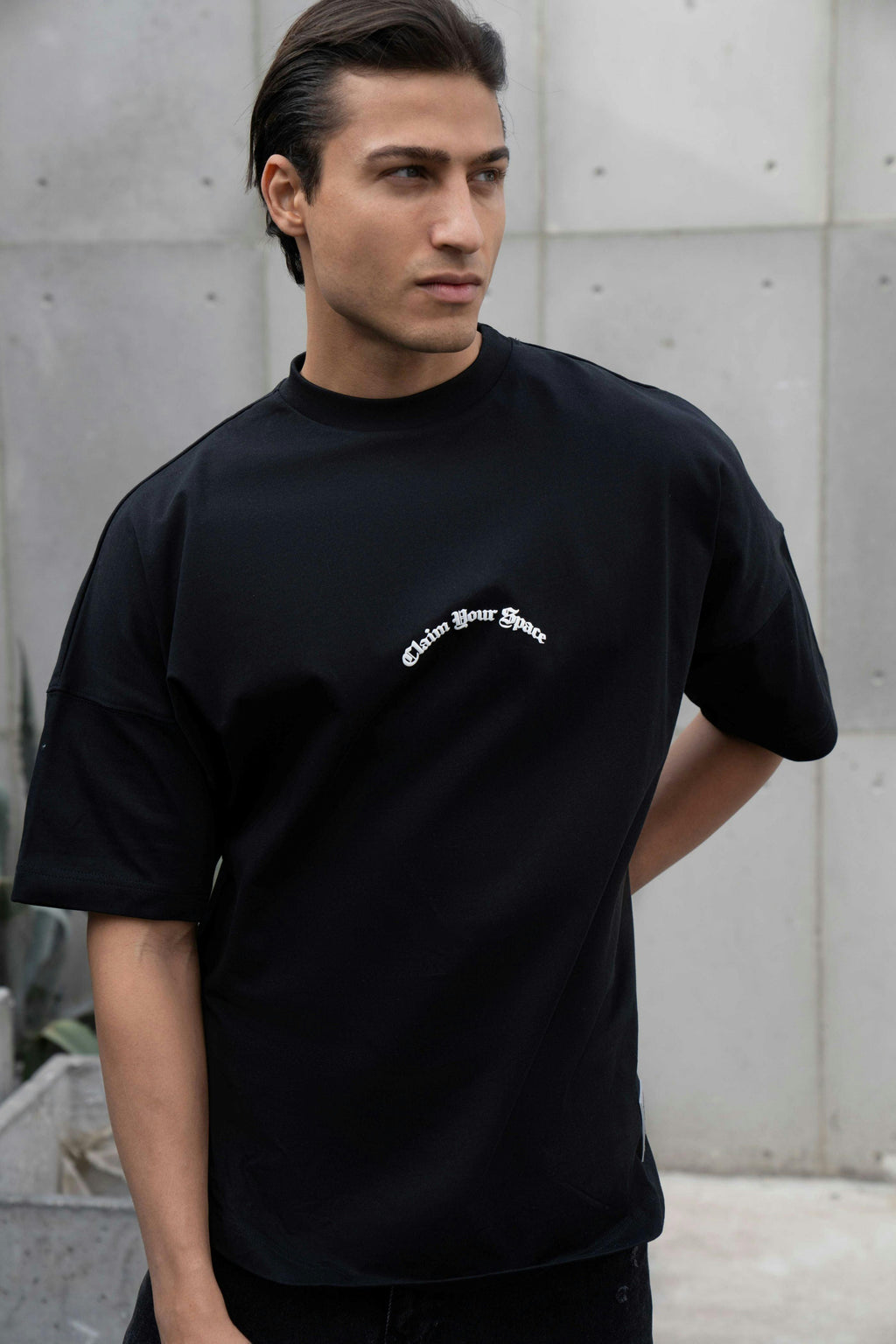 Clubman "CHROME" Tee - Black/White