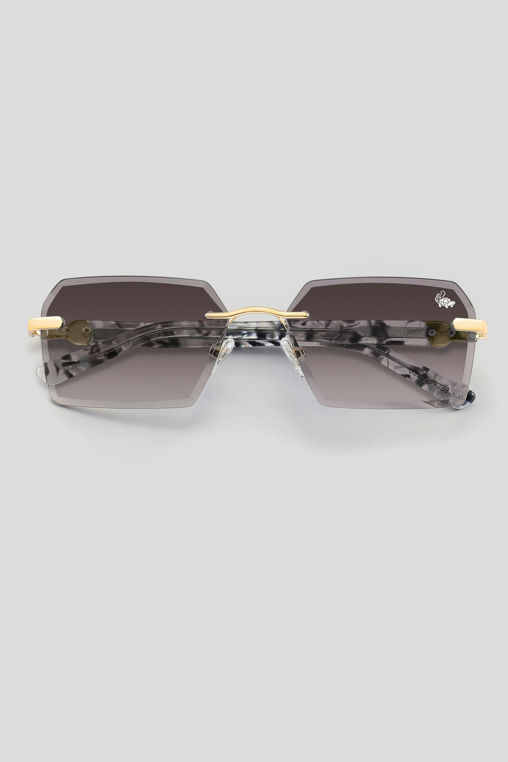 Kennedy White Marble Gold | Smoke