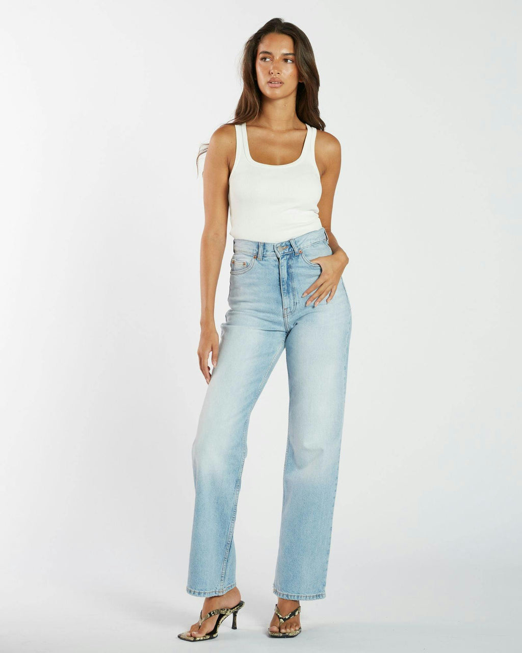 Echo High Straight Jeans - Bay Light Fade