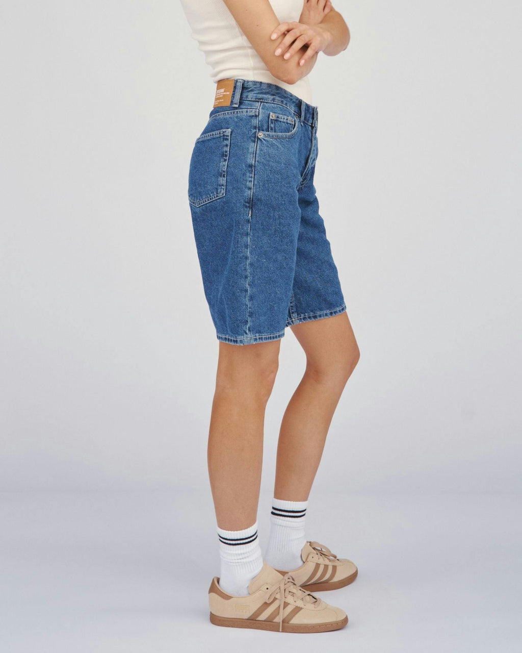 Lea Shorts - Pebble Mid Stone