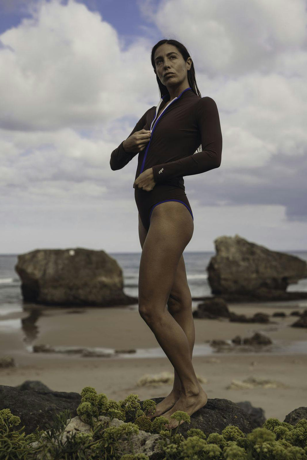 Rash Guard With Zip ― Coffee / Blue