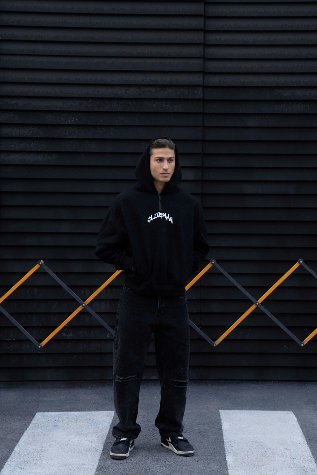 Clubman "APEX" Hoodie – Black/White