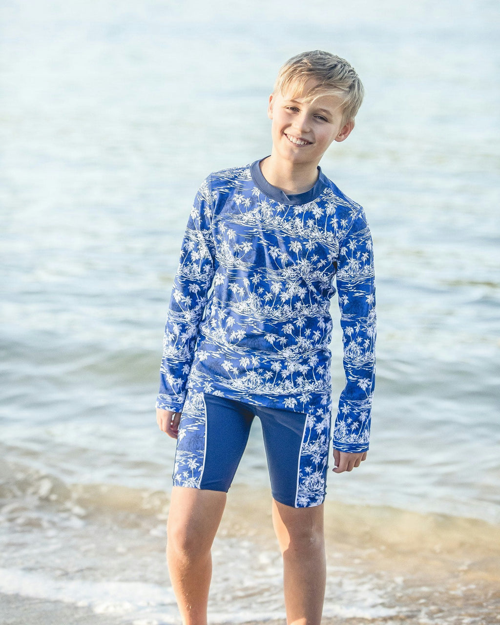 Long Sleeve Rash Top  - Hawaiian Palms