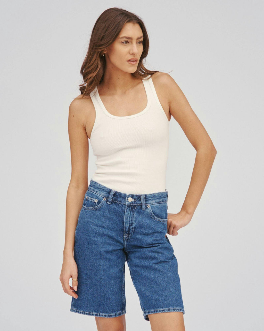 Lea Shorts - Pebble Mid Stone