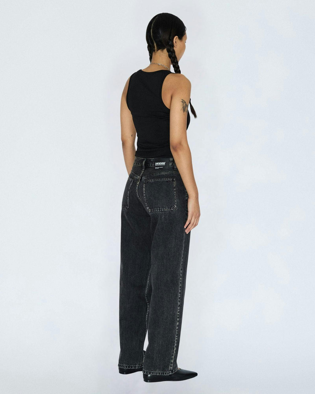 Nika Mid Straight Jeans - Worker Aged Black