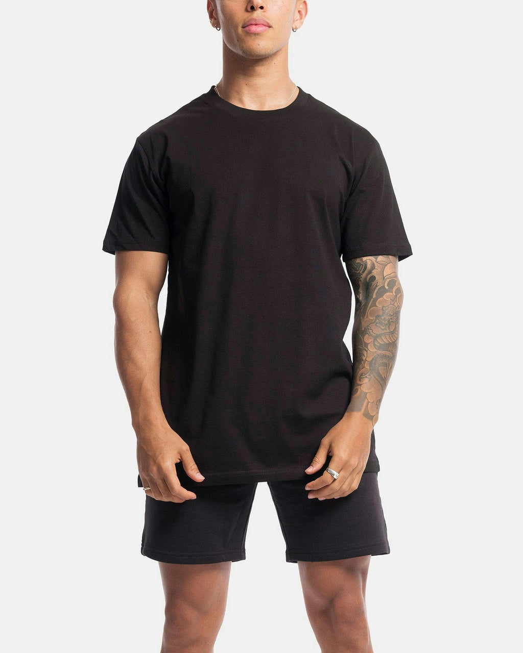Vacant Tee