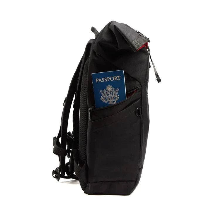 Manhattan Portage Reflective Pace Backpack Black