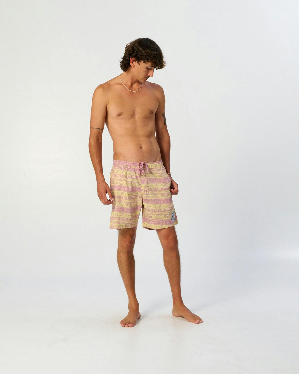 Myth 17" Trunk - Coral